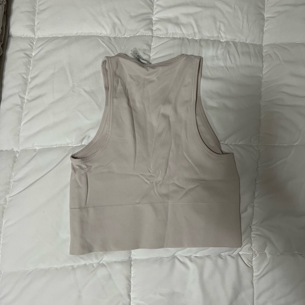 Athlete Aurora Cropped Ribbed Tank - Picture 4 of 5